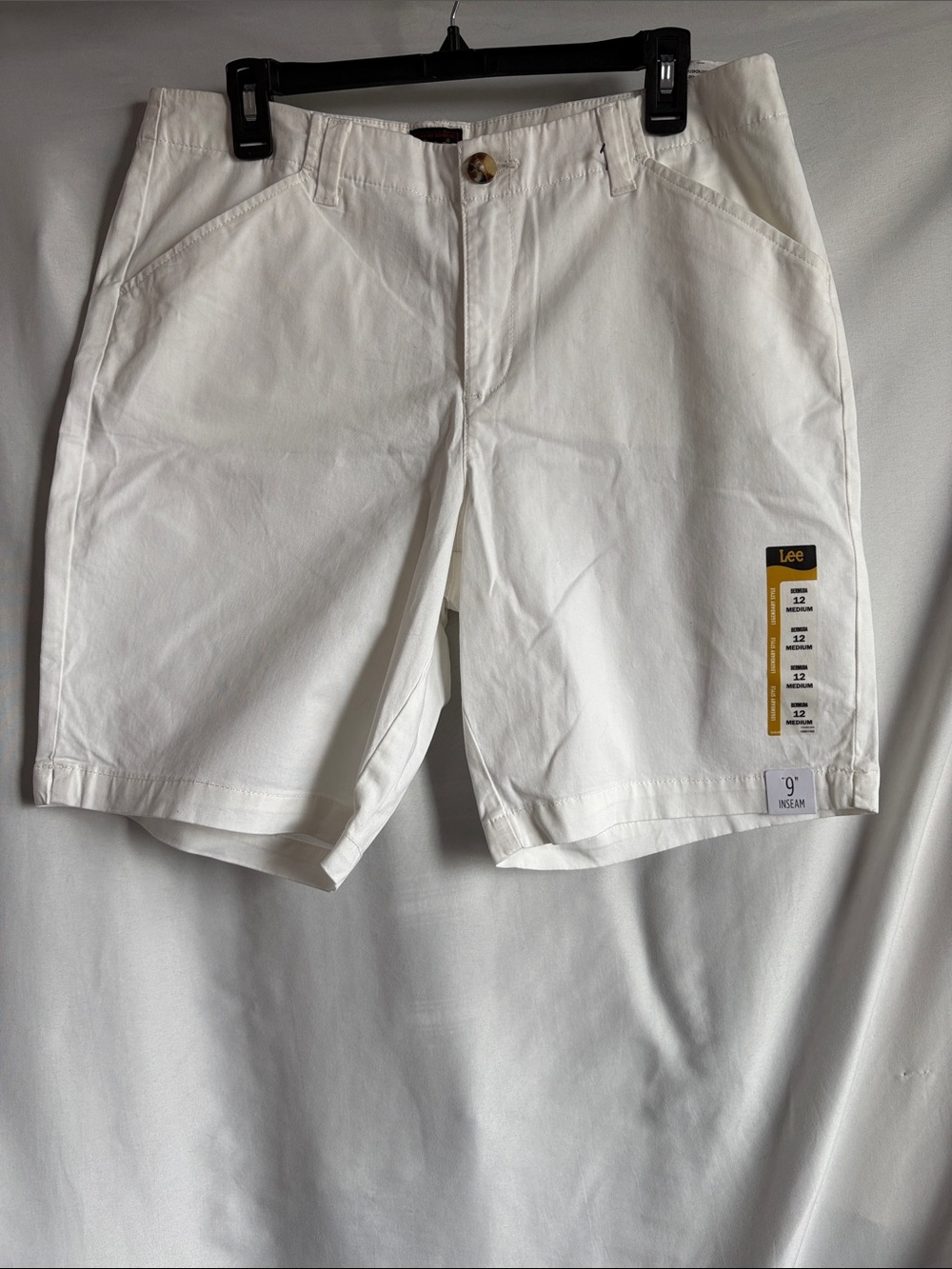 Lee White Women's Cargo-Style Shorts
